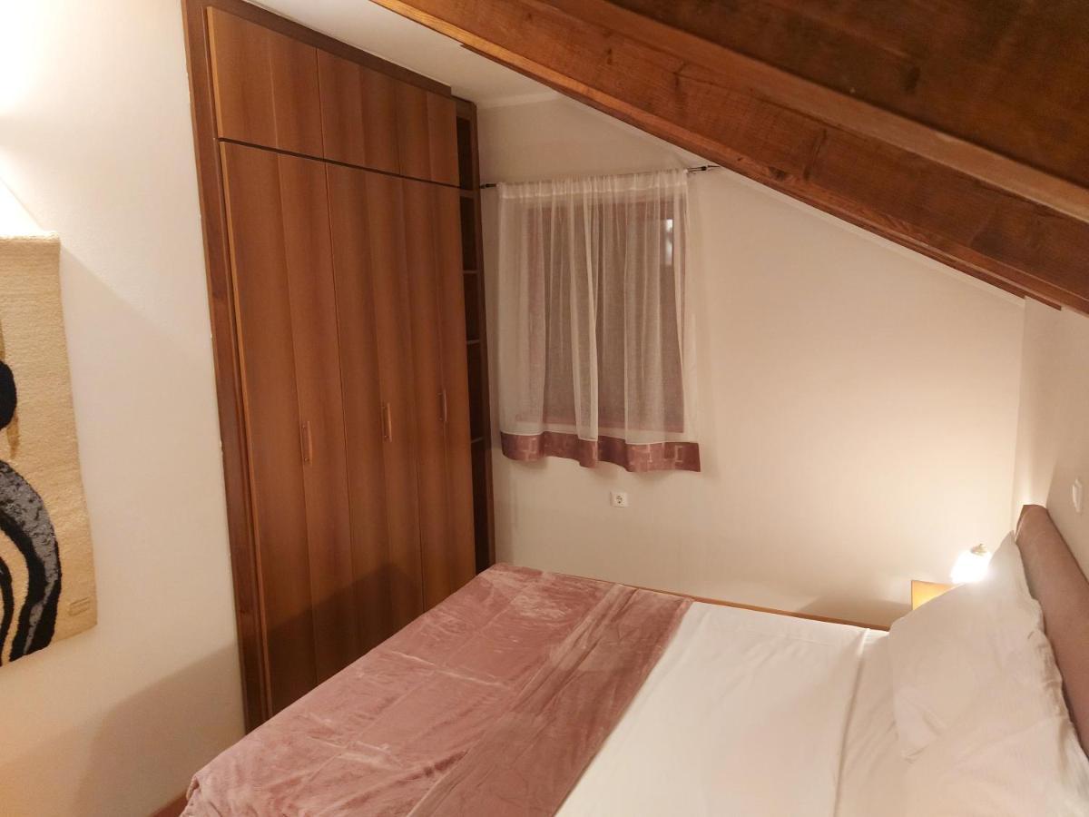 Apartments Villa Aurora Ražanac エクステリア 写真
